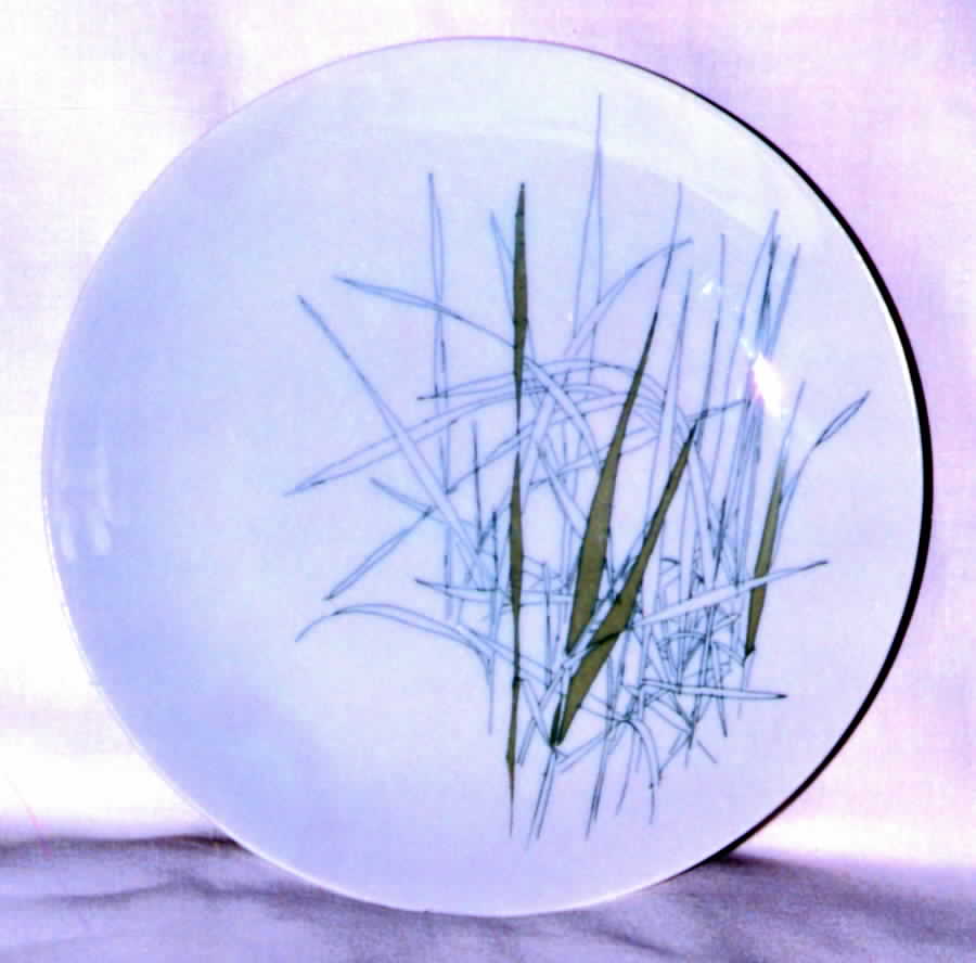 Reeds Dinner Plate by Thomas-1