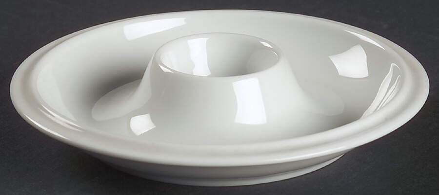 Scandic White Egg Holder by Thomas-1