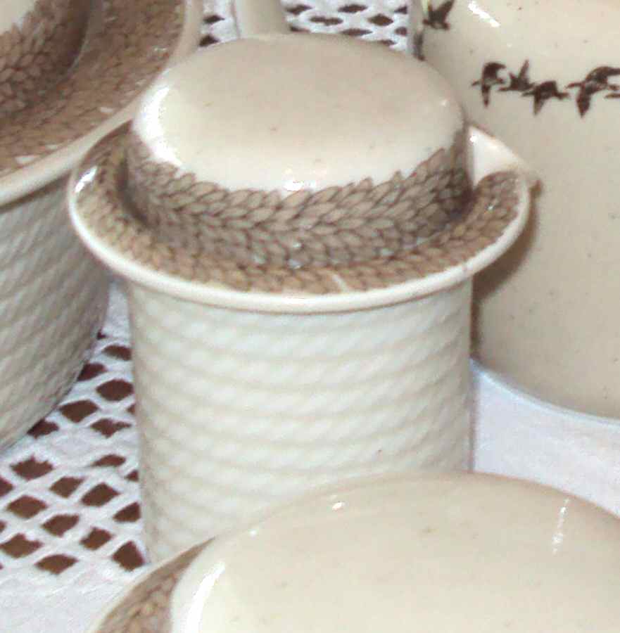 Silvana Sugar Bowl & Lid by Thomas-1