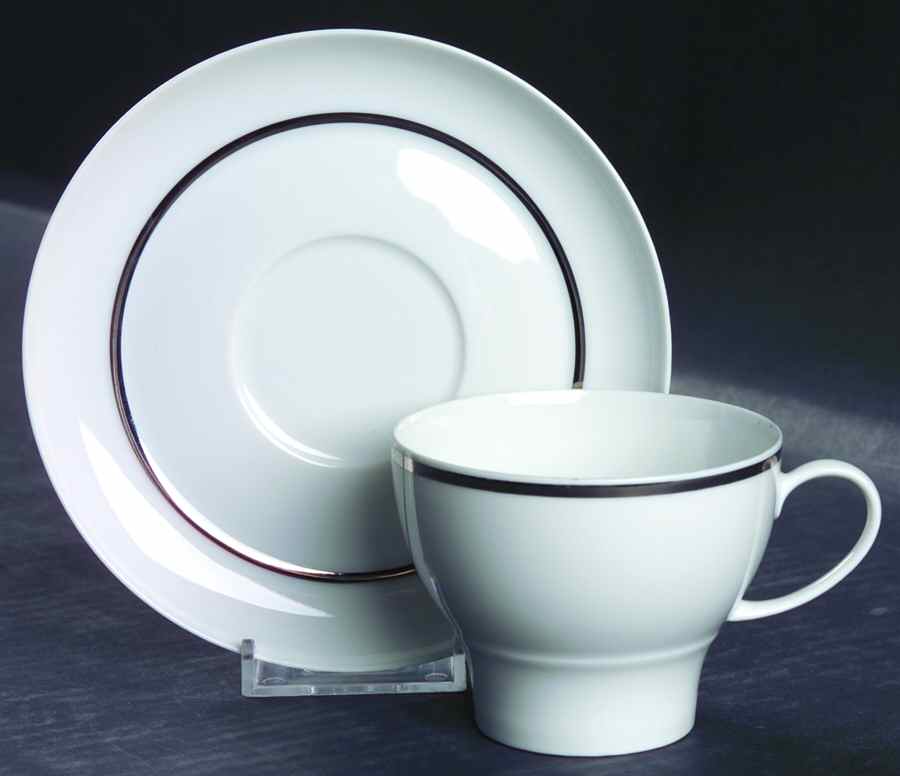 THO13 Flat Cup & Saucer Set by Thomas-1