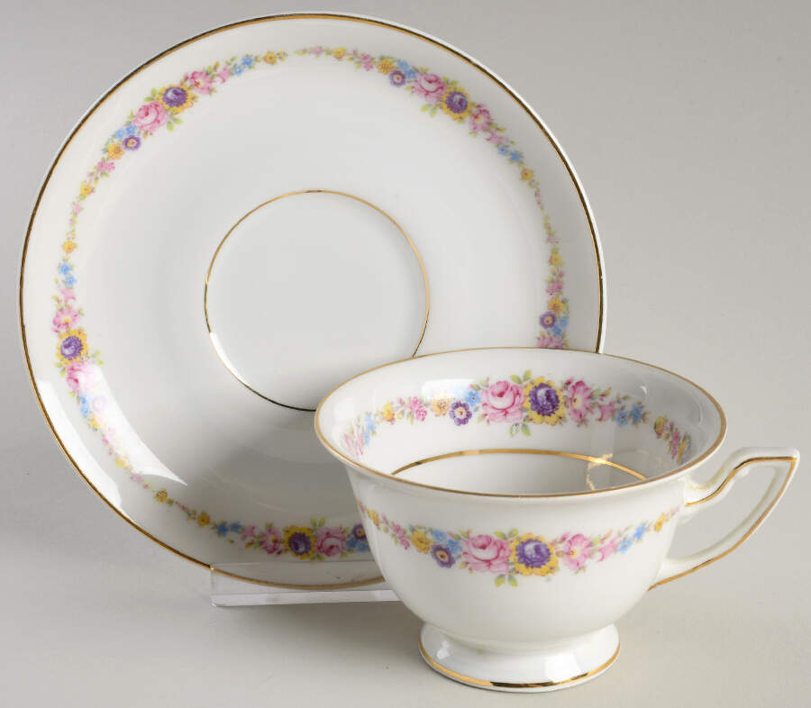 THO62 Footed Cup & Saucer Set by Thomas-1