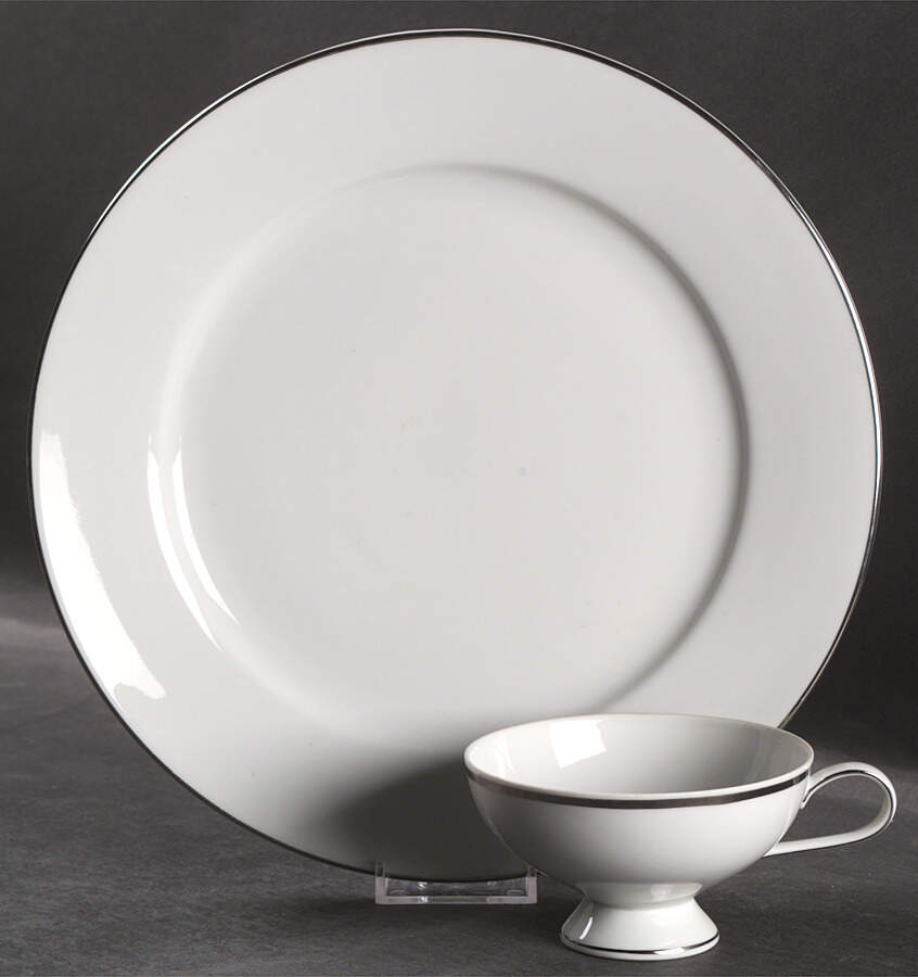 THO7 Dinner Plate by Thomas-1