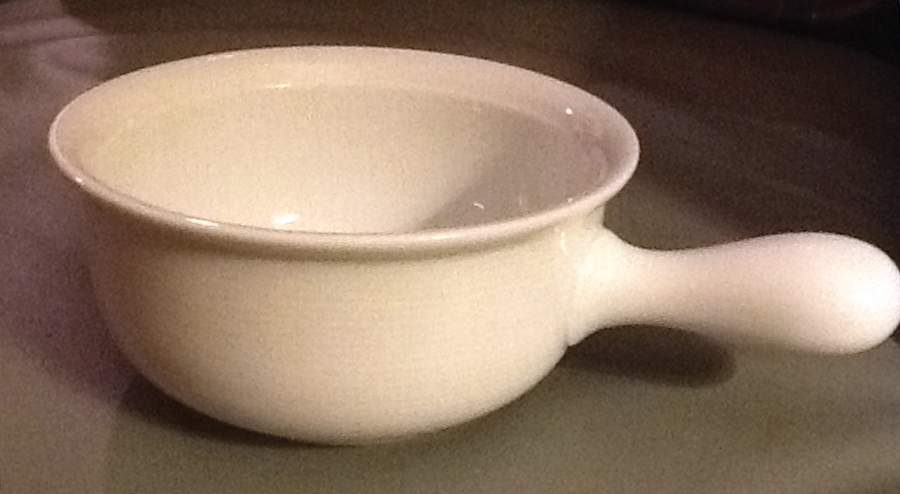 Trend White One Stick Handled Soup/Snack Bowl (use with SNTR11) by Thomas-1