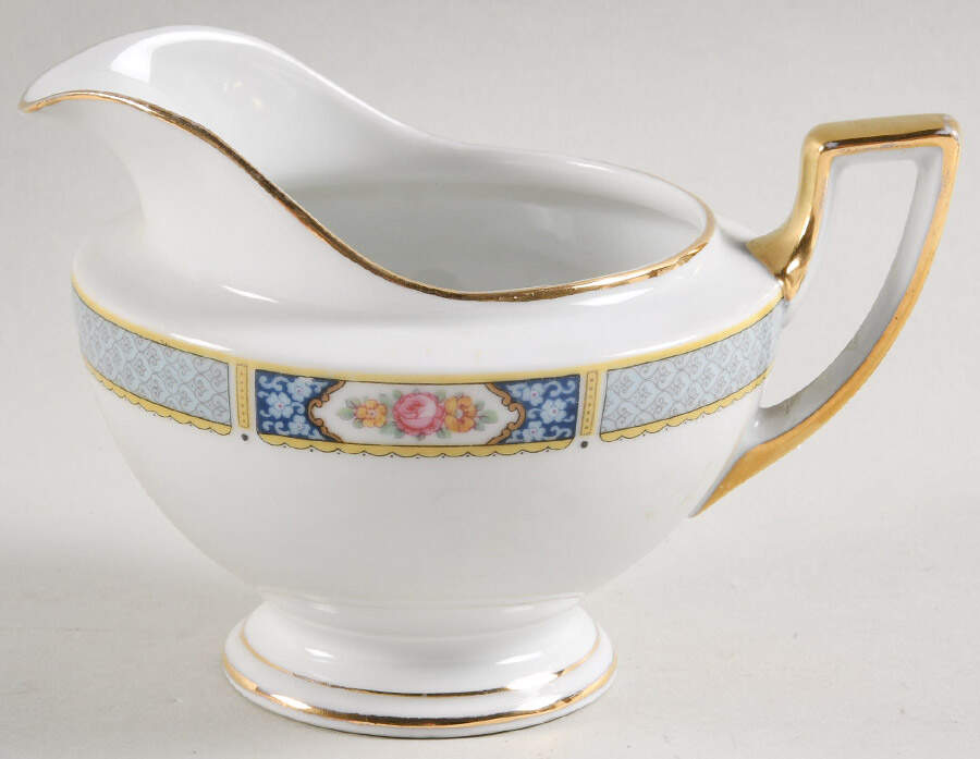 Wales (All White, No Verge) Creamer by Thomas-1