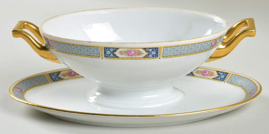 Wales (All White, No Verge) Gravy Boat with Attached Underplate by Thomas-1