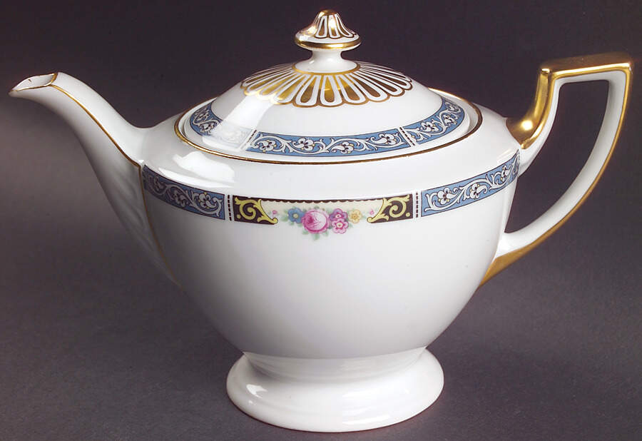 Windsor Teapot & Lid by Thomas-1