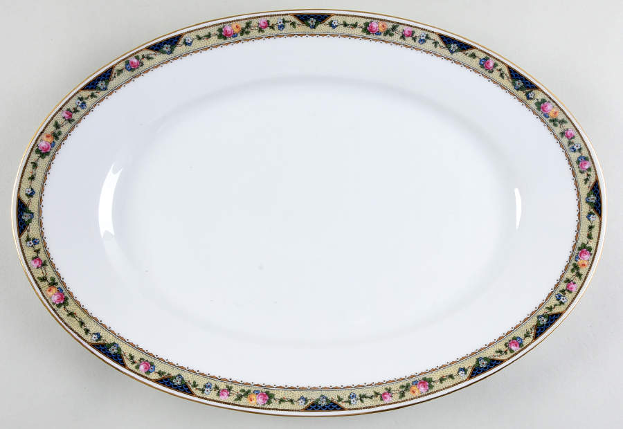 Yorke 16" Oval Serving Platter by Thomas-1
