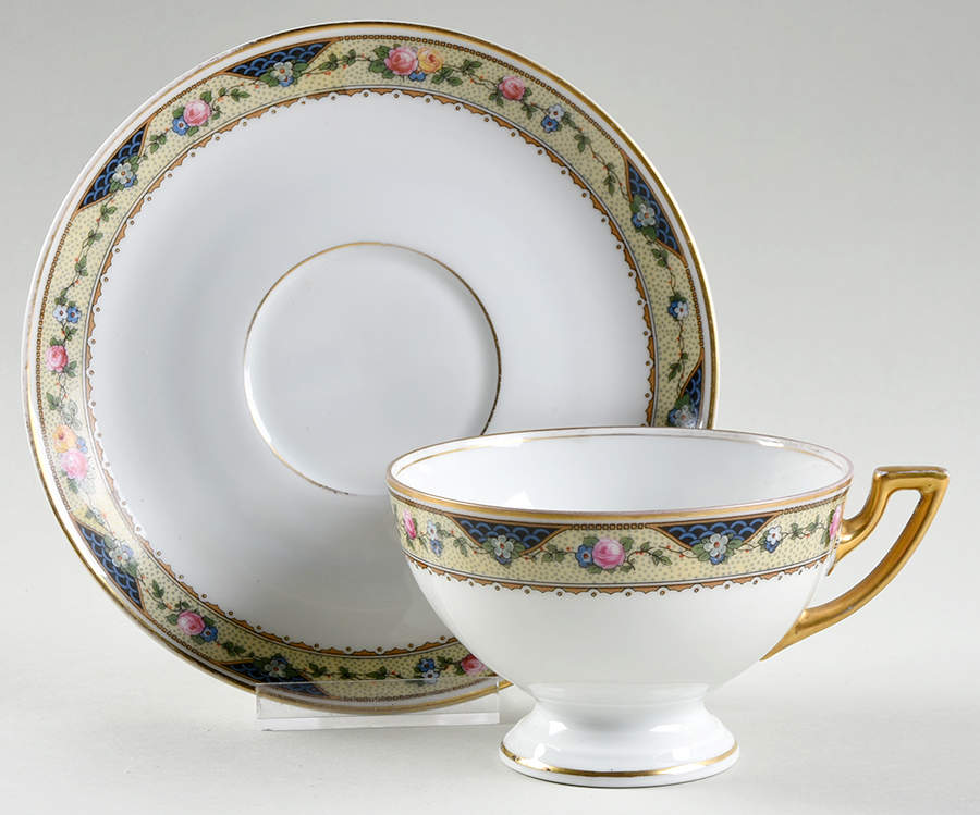 Yorke Oversized Cup & Saucer Set by Thomas-1