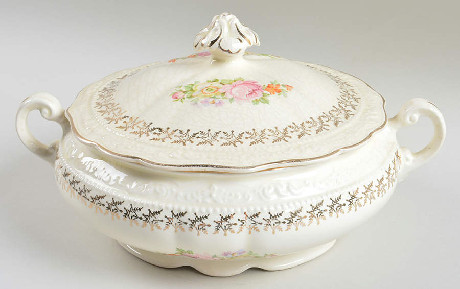 1599 Round Covered Vegetable by Thompson-1