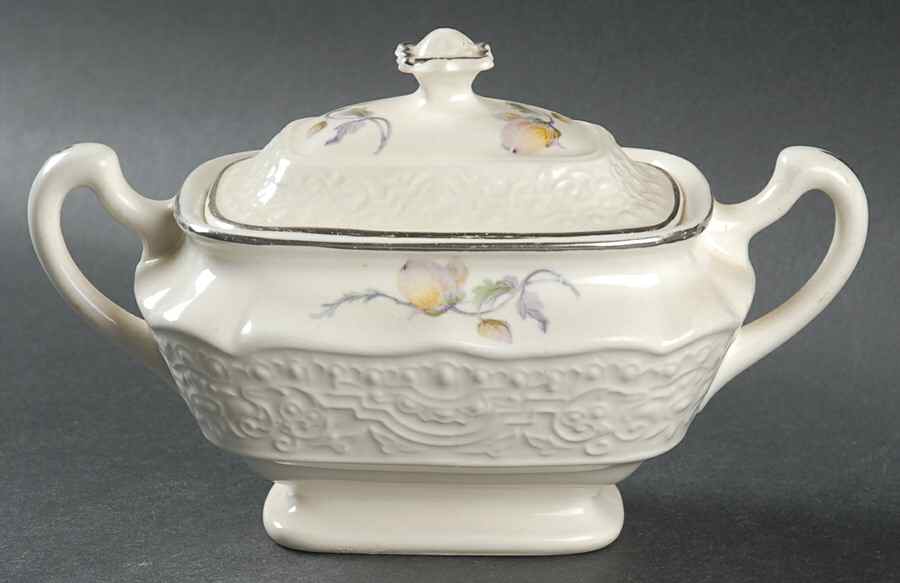 THP4 Sugar Bowl & Lid by Thompson-1
