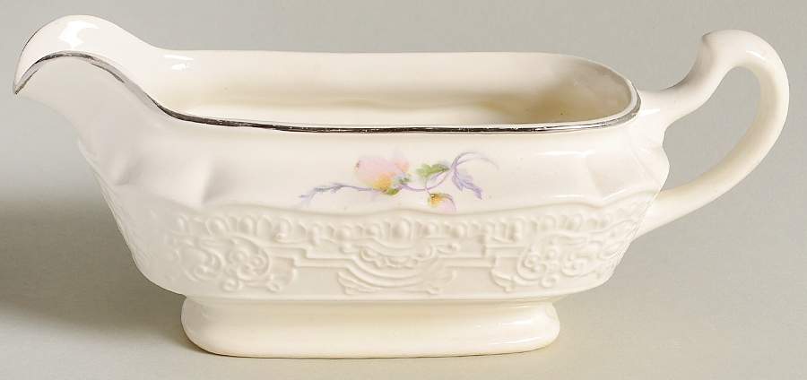 THP4 Gravy Boat by Thompson-1