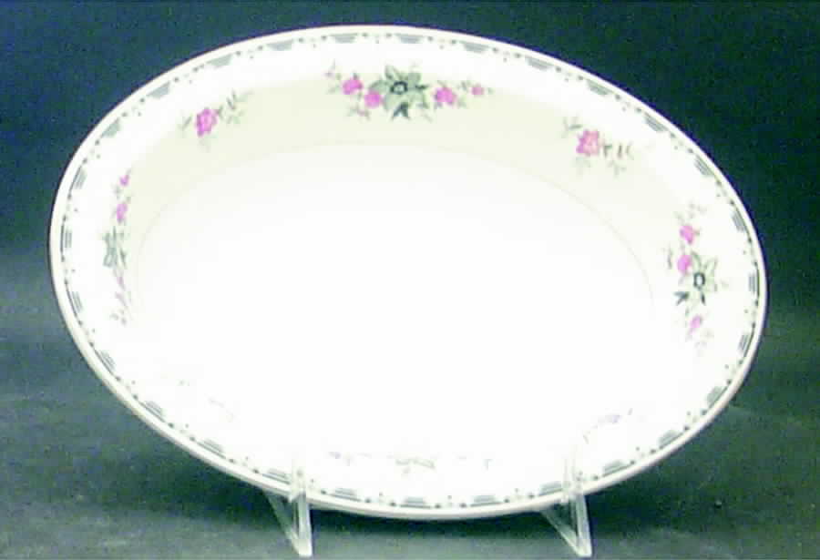 Barclay 9" Oval Vegetable Bowl by Thun-1