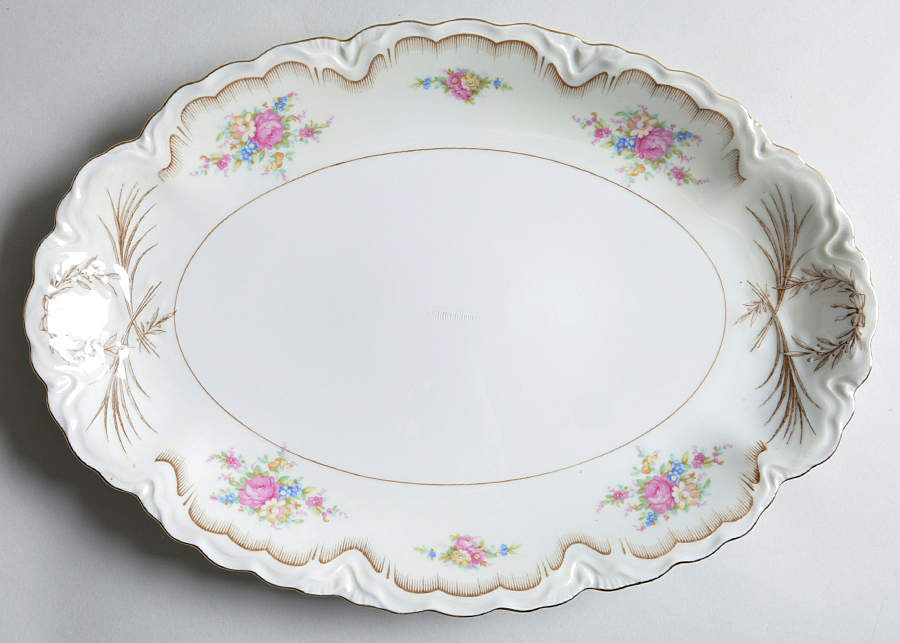 Biltmore 13" Oval Serving Platter by Thun-1