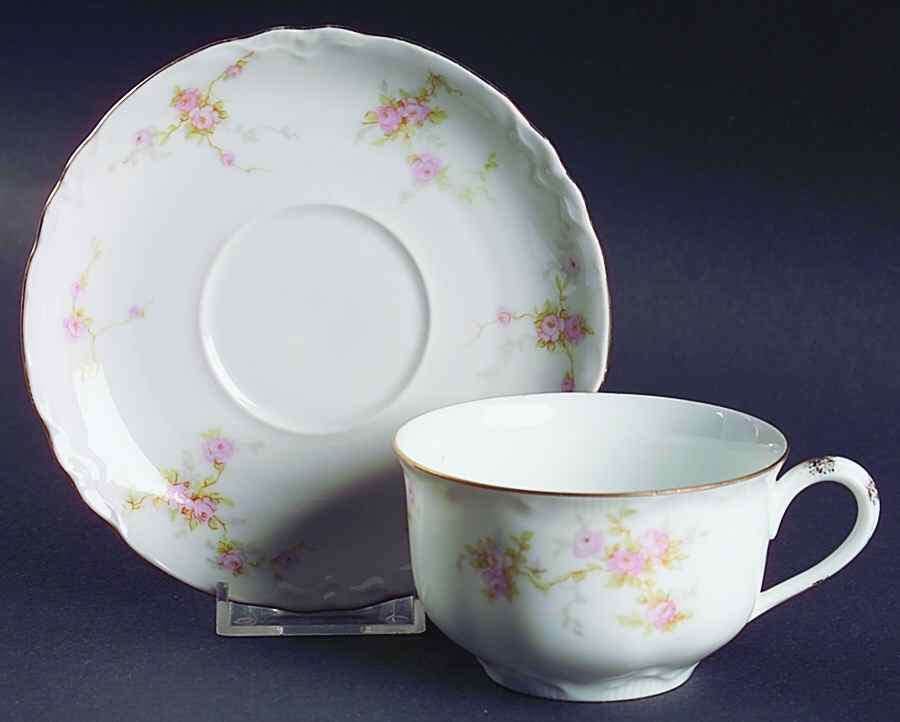Bordeaux Flat Cup & Saucer Set by Thun-1