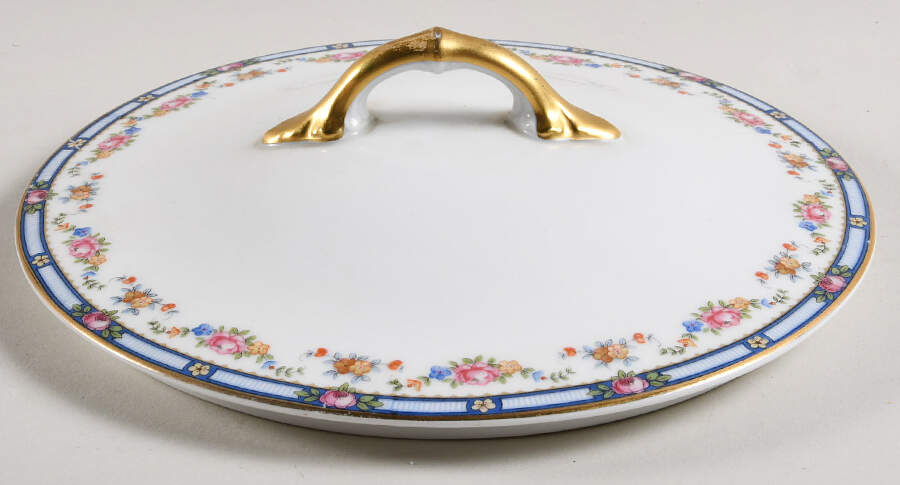 Carlton Lid for Round Vegetable by Thun-1