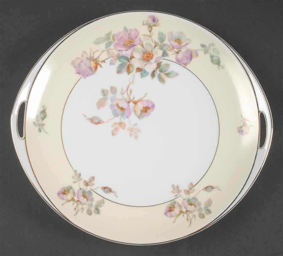 Dorothy Handled Cake Plate by Thun-1
