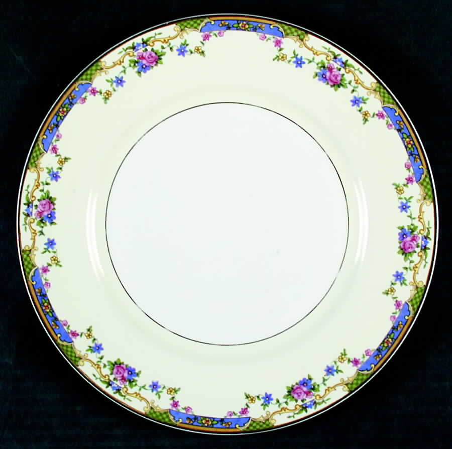 Embassy Dinner Plate by Thun-1