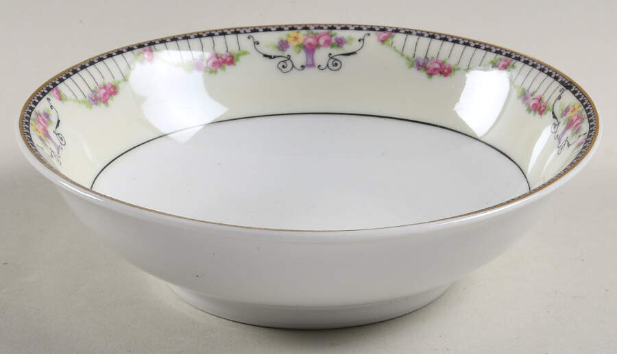 Empire (Cream Border) Coupe Cereal Bowl by Thun-1