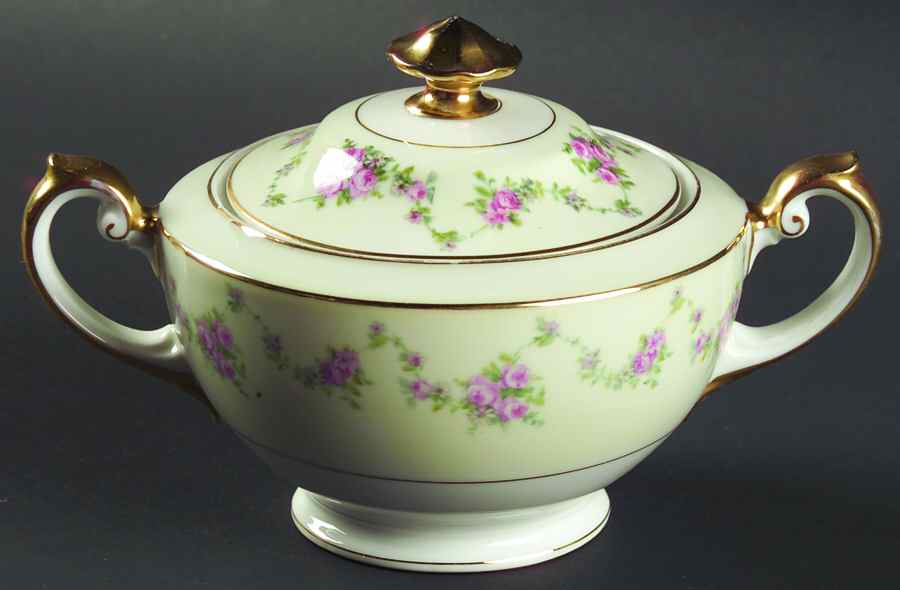 Garland Rose Sugar Bowl & Lid by Thun-1