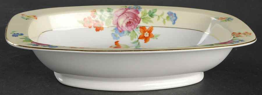 Lexington 10" Oval Vegetable Bowl by Thun-1