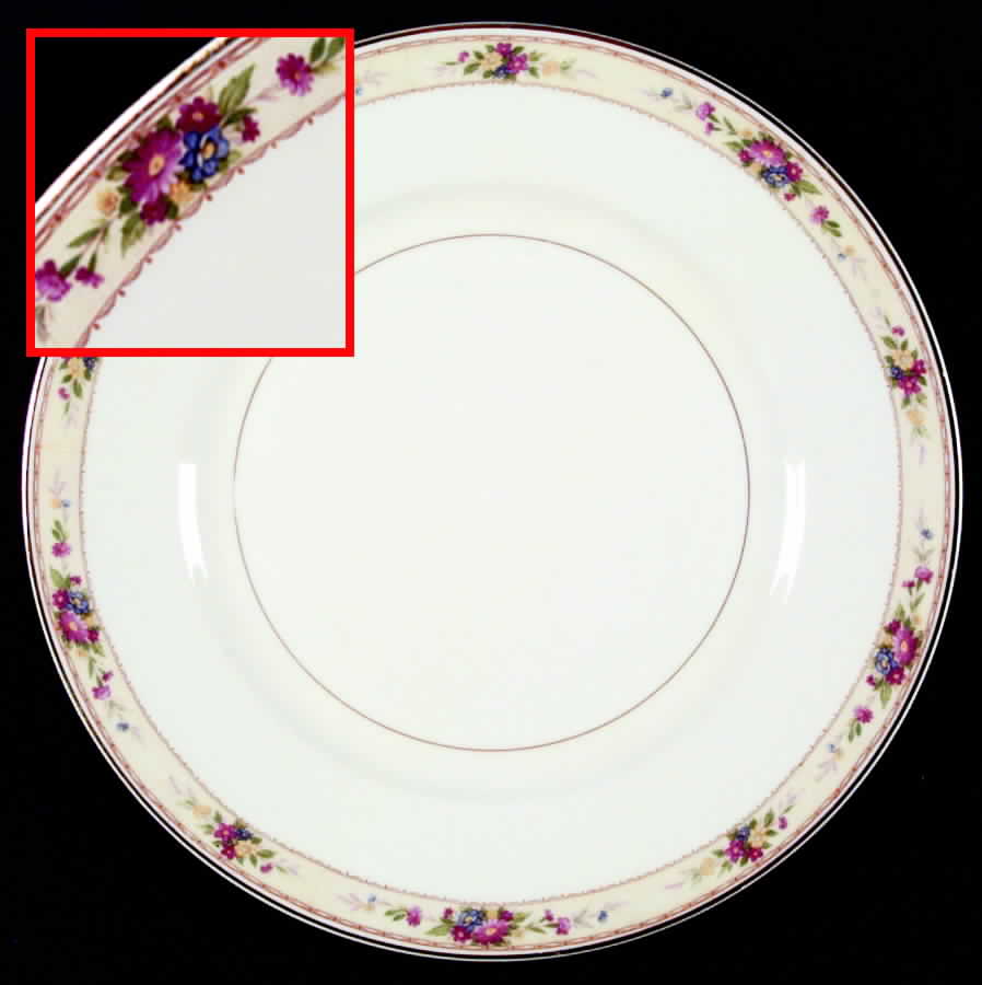 Lucille Dinner Plate by Thun-1