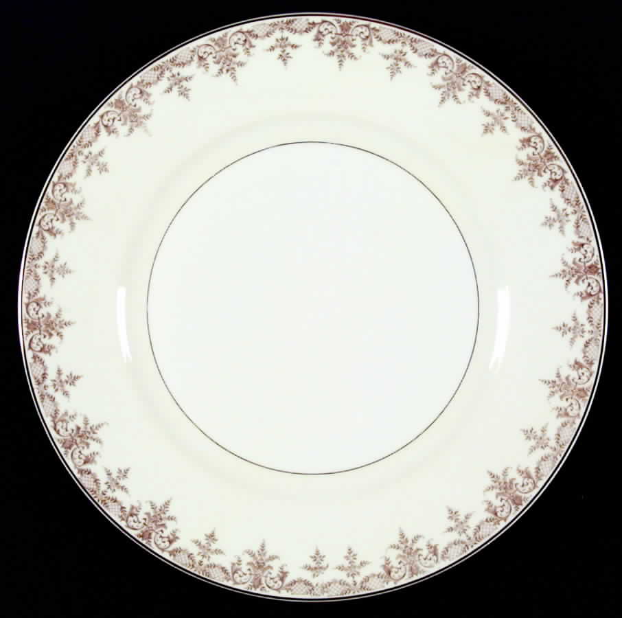 The Marquis Dinner Plate by Thun-1