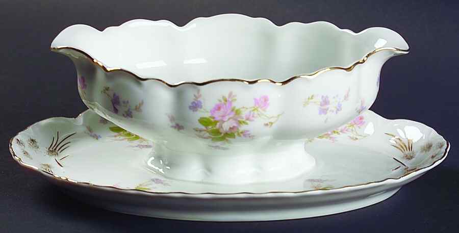 Moss Rose Gravy Boat with Attached Underplate by Thun-1