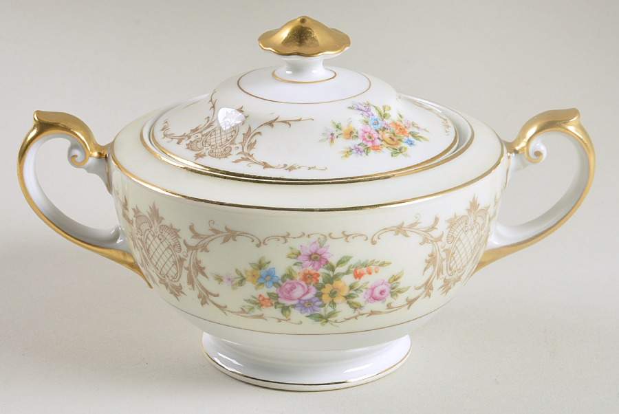 Newport (Ivory Rim) Sugar Bowl & Lid by Thun-1