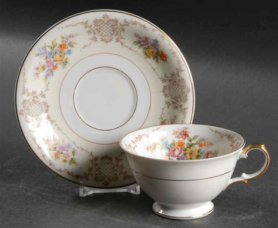 Newport (Ivory Rim) Footed Cup & Saucer Set by Thun-1