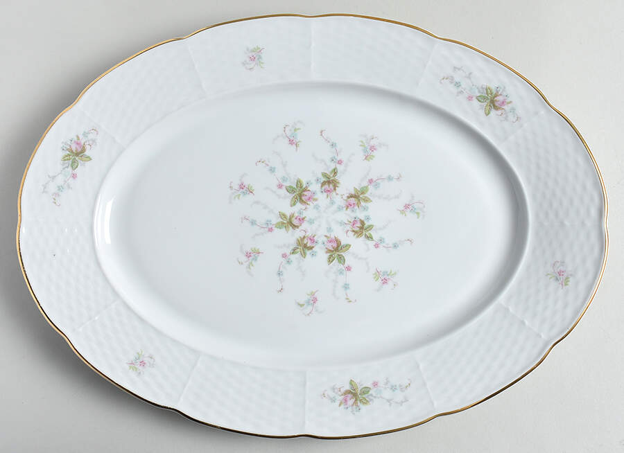Rosebud 14" Oval Serving Platter by Thun-1