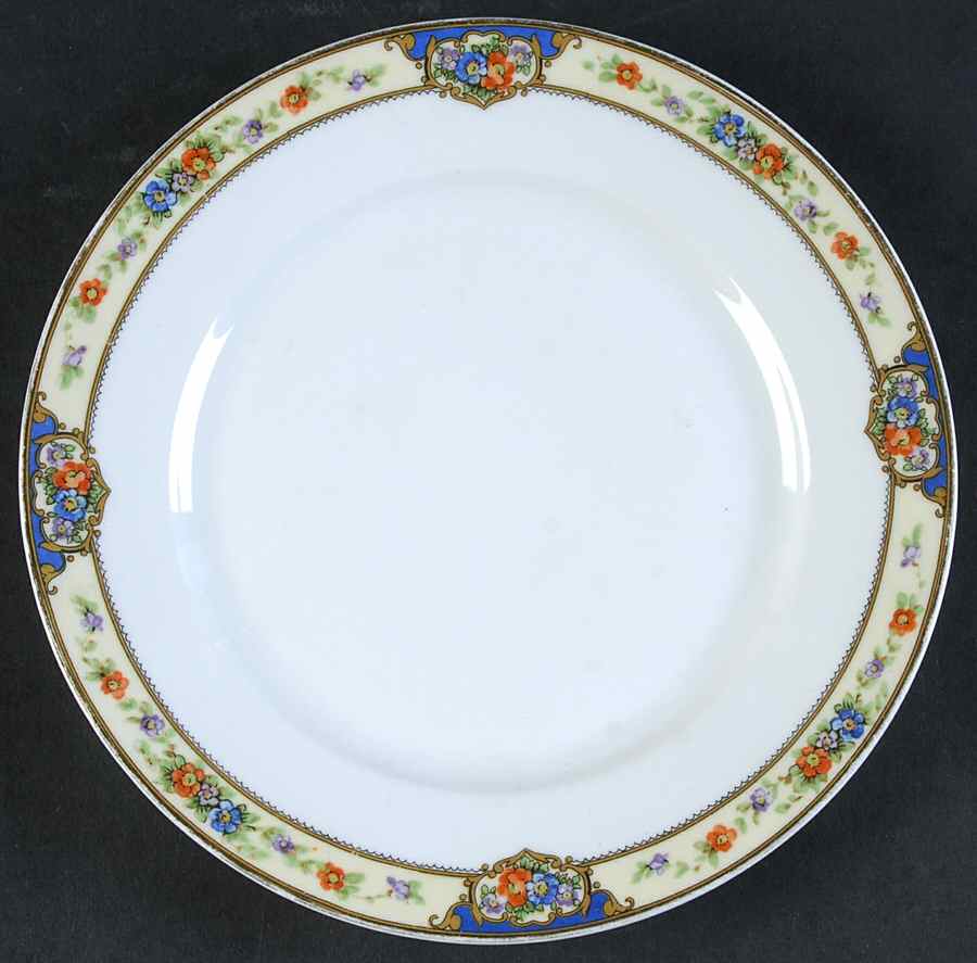 Savoy Salad Plate by Thun-1