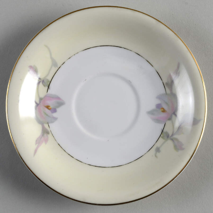 17714 Saucer for Footed Cup by Thun-1