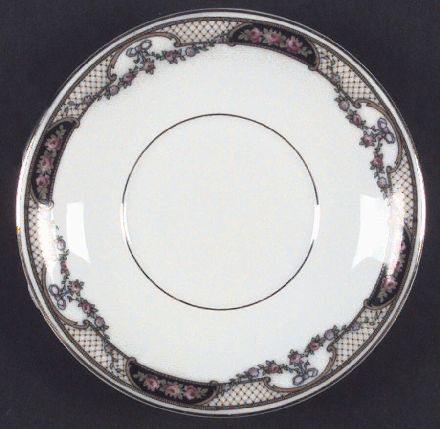 THU24 Saucer by Thun-1