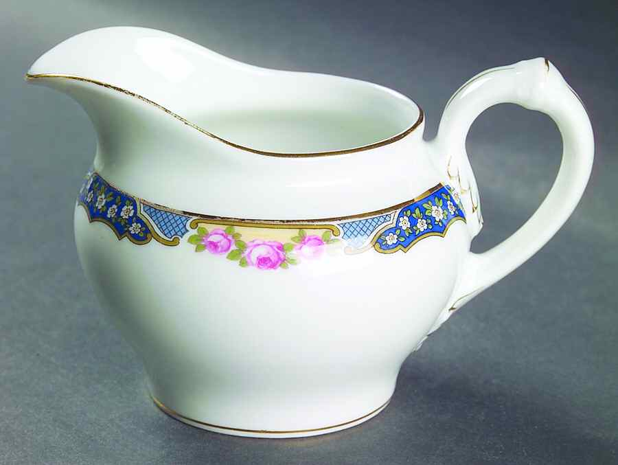 THU3 Creamer by Thun-1