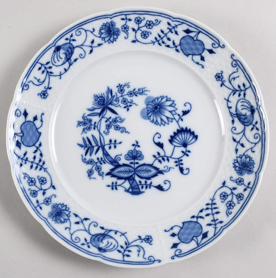 THU33 Dinner Plate by Thun-1