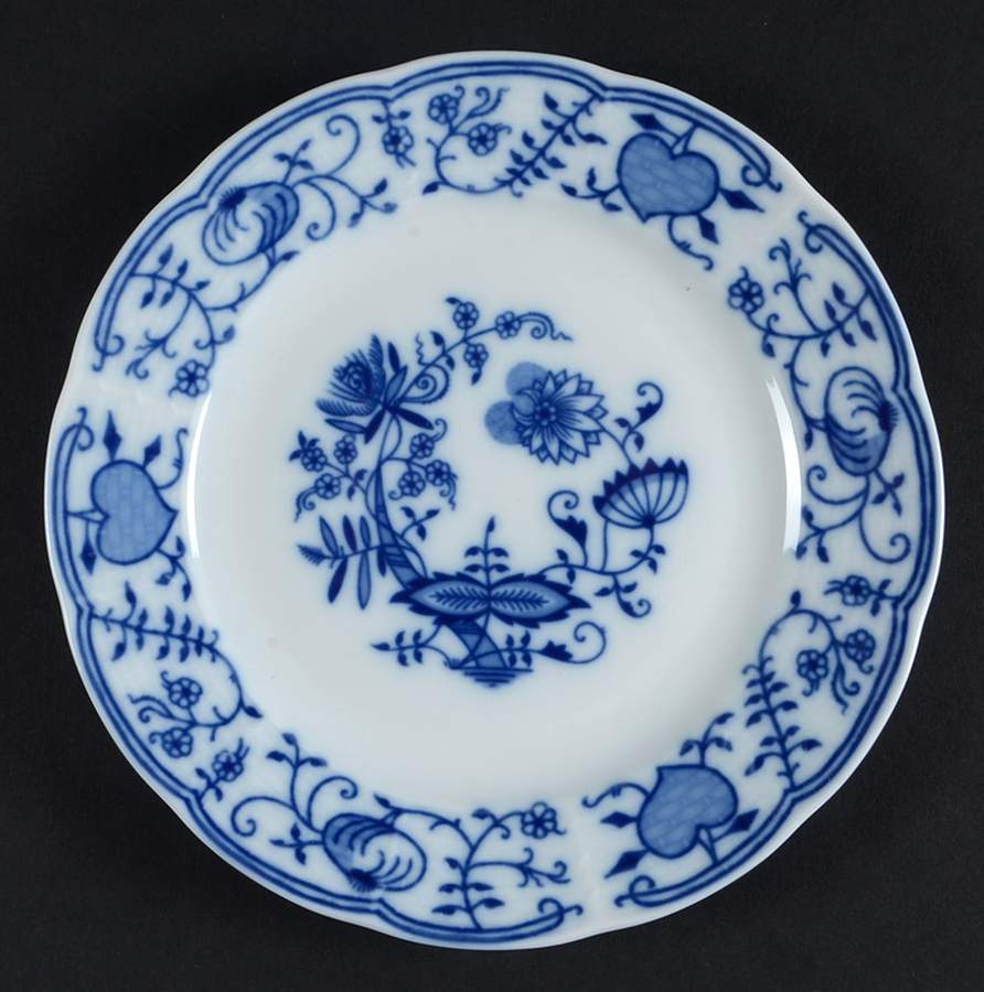 THU33 Bread & Butter Plate by Thun-1