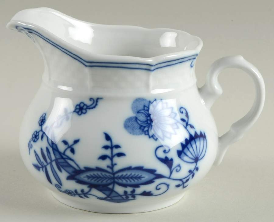 THU33 Creamer by Thun-1