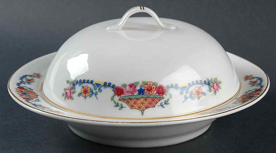 THU44 Round Covered Butter by Thun-1