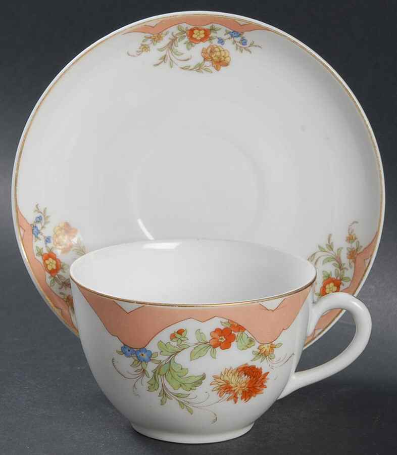 THU47 Flat Cup & Saucer Set by Thun-1