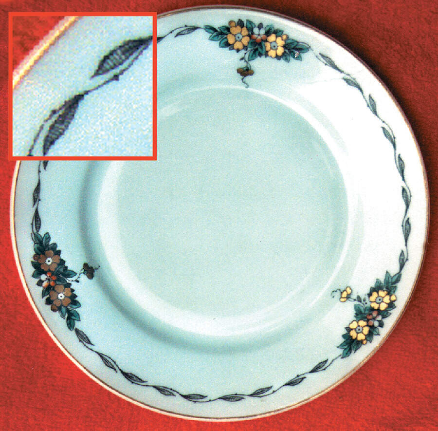 THU48 Dinner Plate by Thun-1