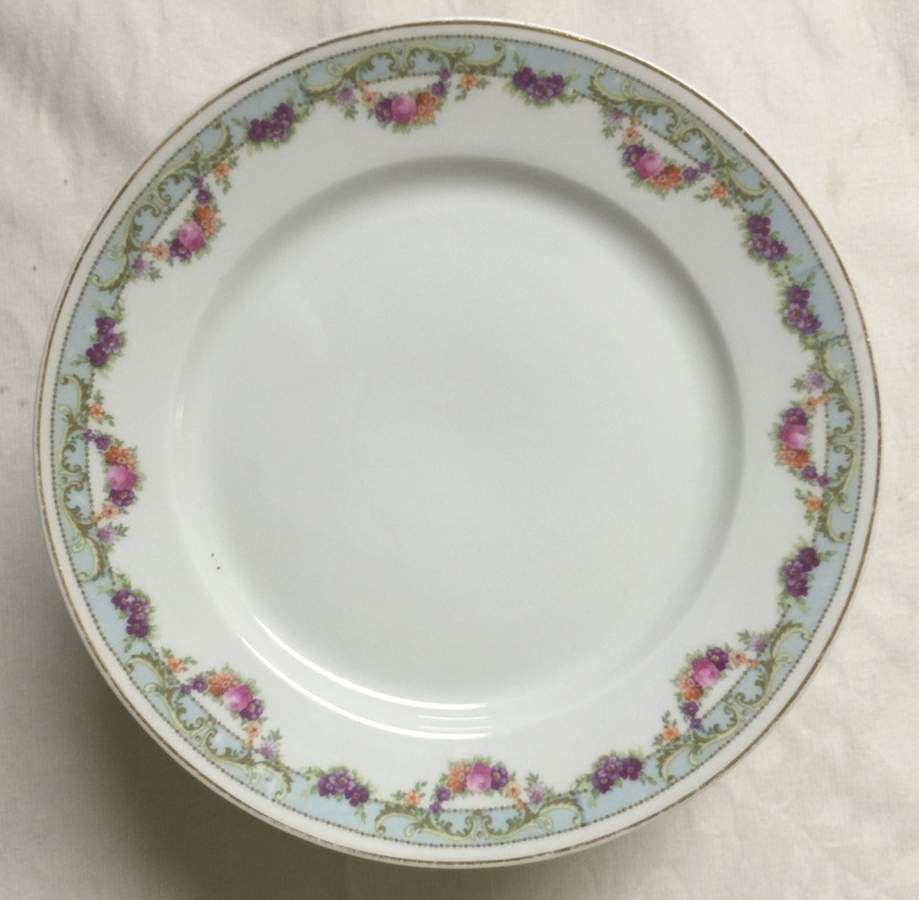 THU77 Dinner Plate by Thun-1