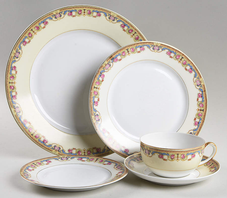 16317 5 Piece Place Setting by Thun-1