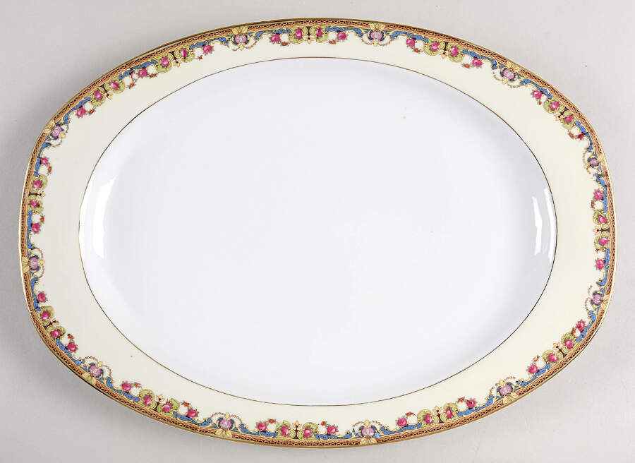 16317 15" Oval Serving Platter by Thun-1