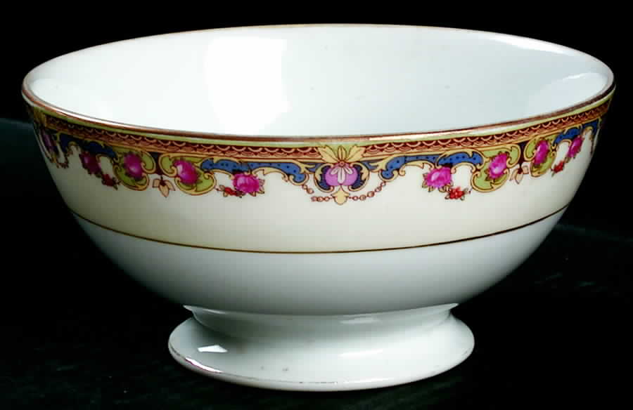 16317 Cranberry Bowl by Thun-1