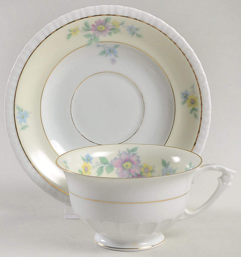 THU80 Footed Cup & Saucer Set by Thun-1