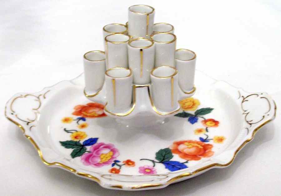 16556 1 Piece Ashtray W/Cigarette Holder by Thun-1