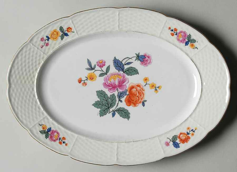 16556 11" Oval Serving Platter by Thun-1