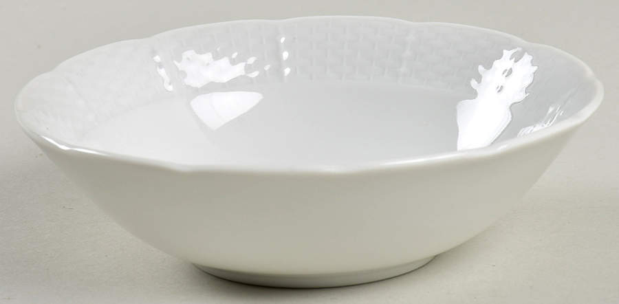 THU93 Fruit/Dessert (Sauce) Bowl by Thun-1