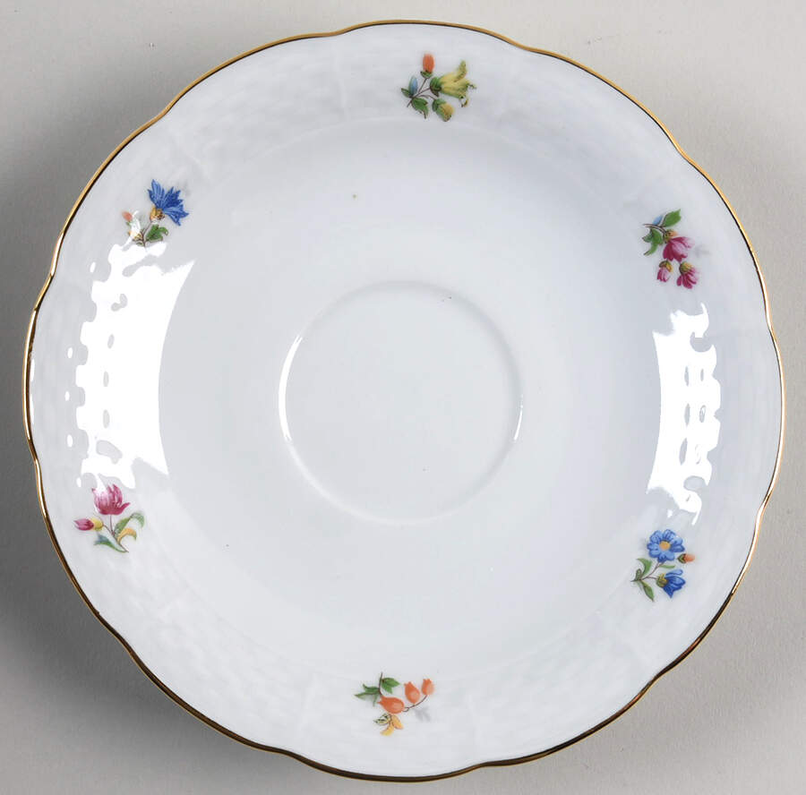 Tradition Saucer by Thun-1