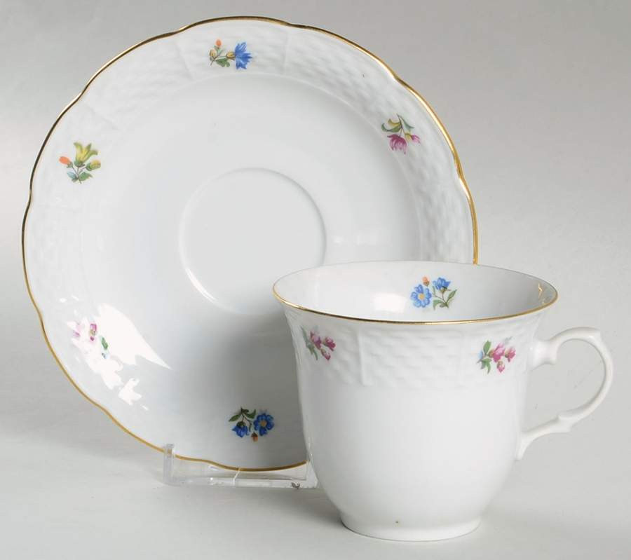 Tradition Flat Cup & Saucer Set by Thun-1